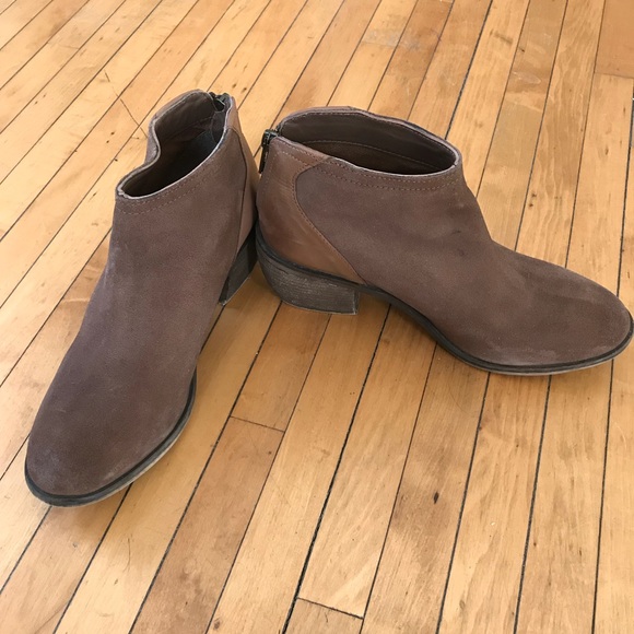 Charles David Shoes - Charles David Nordstrom Two-Tone Brown Booties